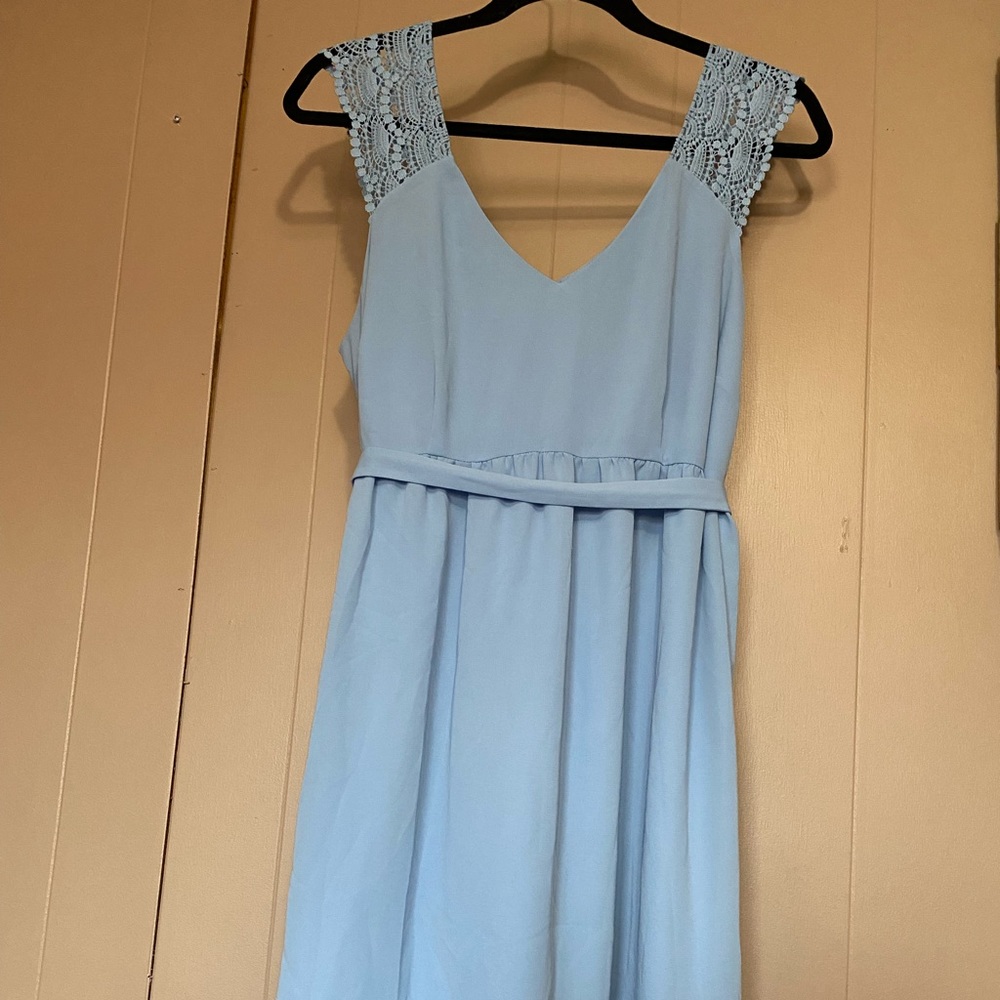 A Pea in the Pod, blue maternity dress
